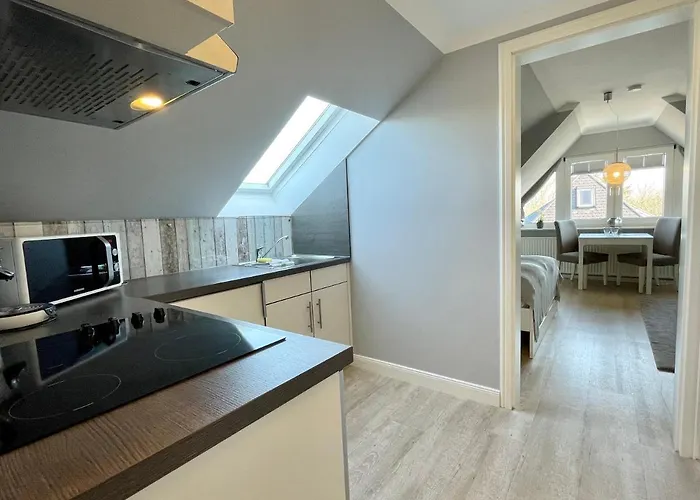 Haus Eberhardt 2 Апартаменты Sylt